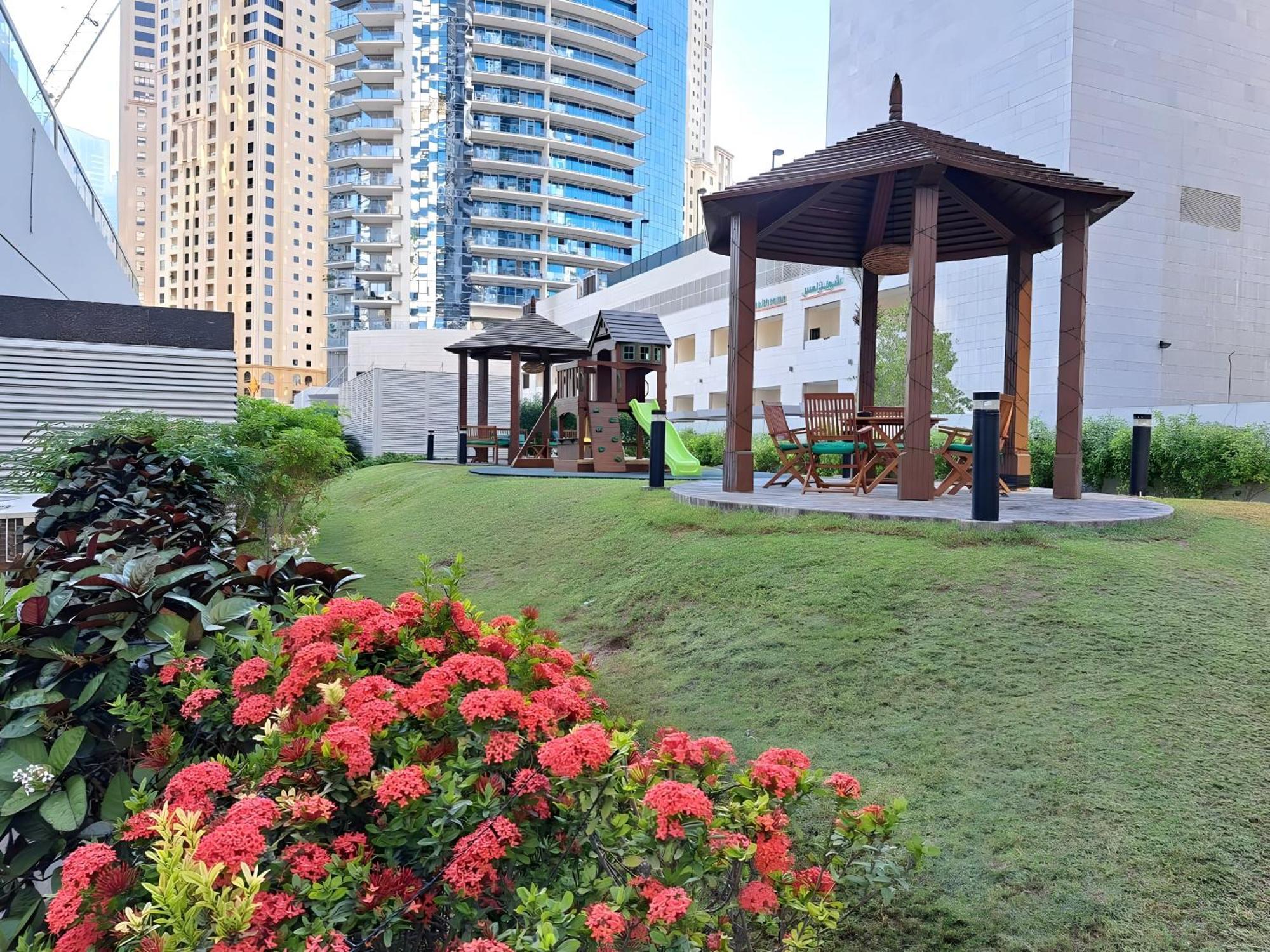 Barceló Residences Dubai Marina Exterior foto